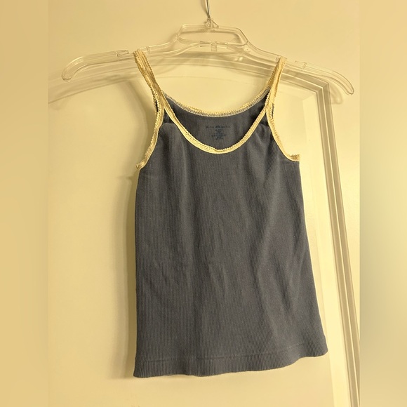 Brandy Melville Tank - Picture 1 of 2